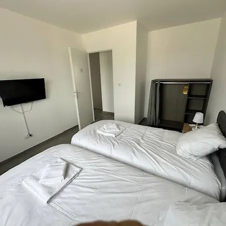 House 80 With 3 Bedrooms Lechaffardcom Appartamento